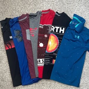 Boys T-shirt bundle size 8